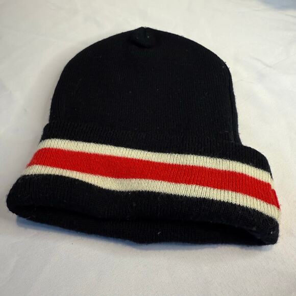 Vintage Chicago Bulls LOGO 7 Winter Beanie NBA Official Licensed One Size 90's - Picture 3 of 4